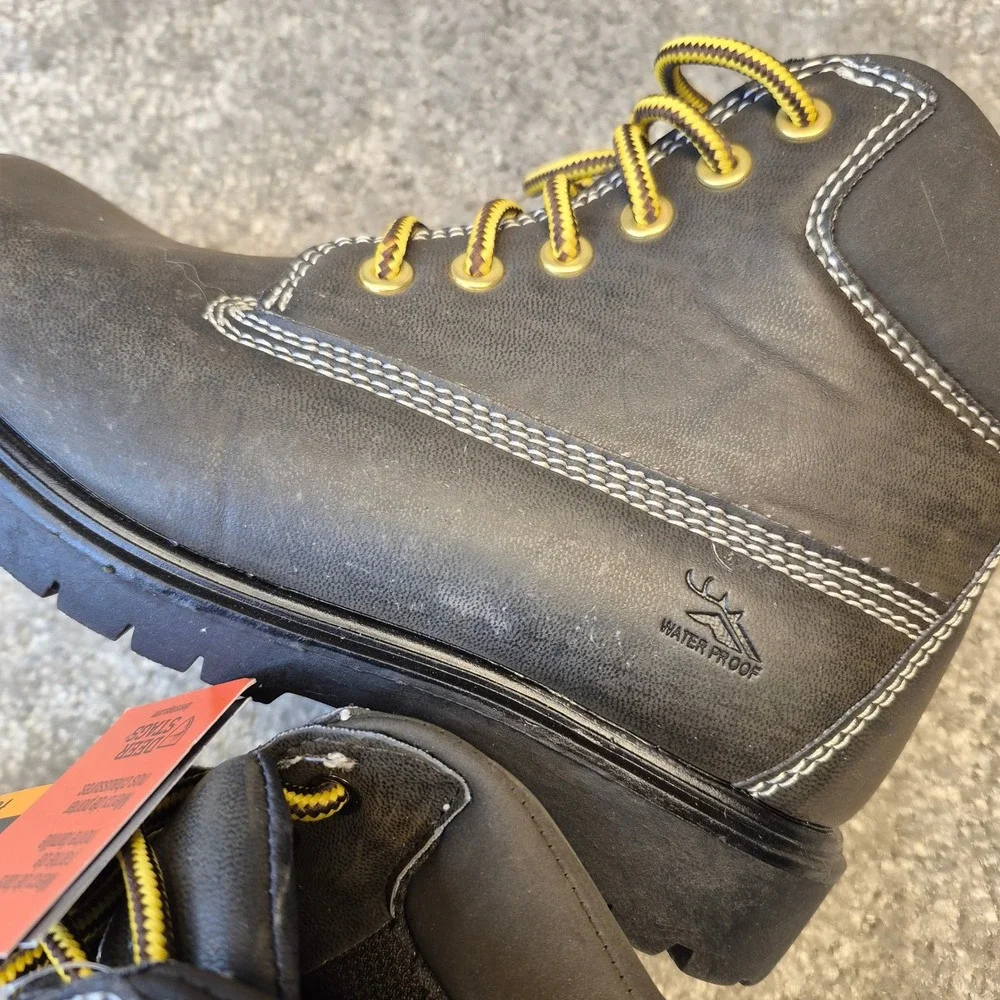 NEW Deer Stags MAK2 Kids Insulated Work Boots Dark Grey Brown Size 2M‎